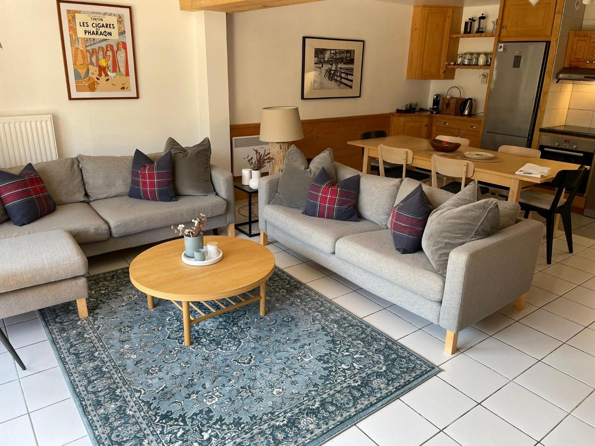 Central Morzine, Spacious 2 Bedroom Family Apartment מראה חיצוני תמונה